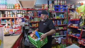 هل أوقفت تونس الأموال الموجّهة لدعم الموادّ الأساسيّة؟ نتحقق