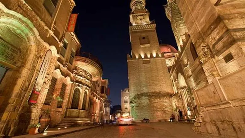 متحف النسيج المصري لم يتحول إلى كافيتريا.. بل أُغلق نهائيًا