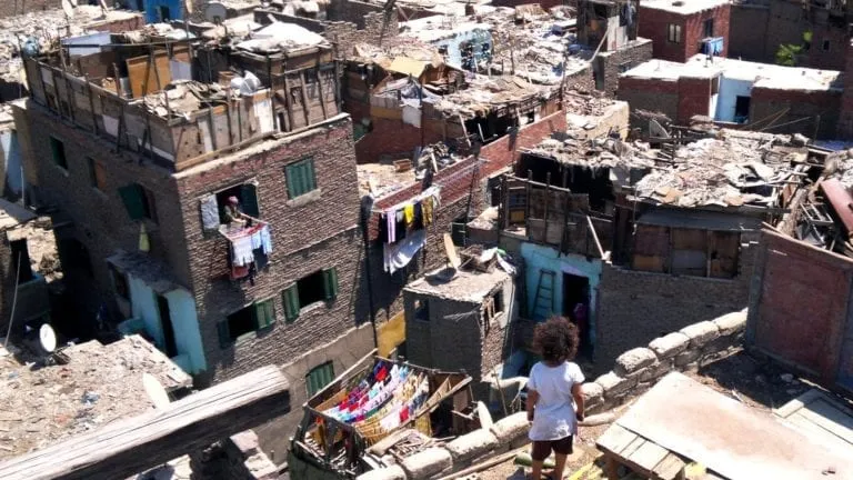 62 مليار أم 40 مليار.. كم تبلغ تكلفة تطوير المناطق غير الآمنة؟