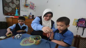 كم يبلُغ عدد طلاب 