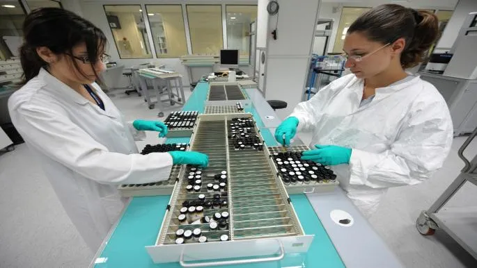 تضارب في الأرقام.. كم يبلغ عدد الأدوية الناقصة في السوق التونسي؟