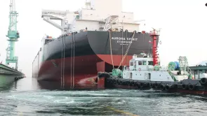 الشرطة الألبانية لم تكشف أسماء تونسيين متورطين في عملية احتجاز سفينتي تهريب وقود