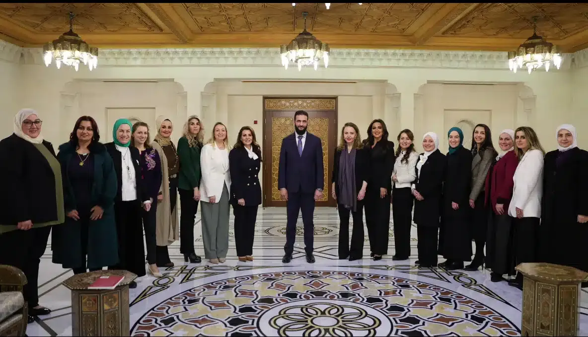 الفيديو المتداول لضرب سيدة بالسوط في سوريا 