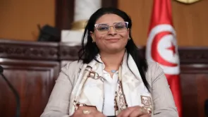 ما هي حكومة أطلانتس المتهمة بعضويتها نائبة رئيس البرلمان التونسي؟