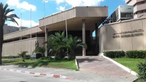 السحوبات الآلية بتونس ترتفع 0.9 مليار دينار بنسبة 10.3% وليس 0.5 مليار دينار بنسبة 16%