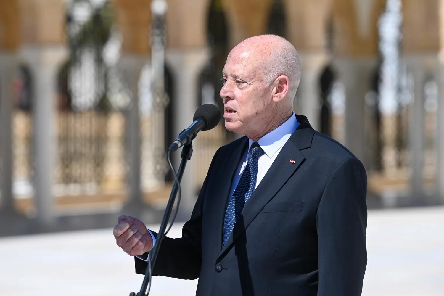 الفيديوهات المنشورة لتصريحات داعمة أو مناهضة من الرئيس التونسي لقافلة الصمود 