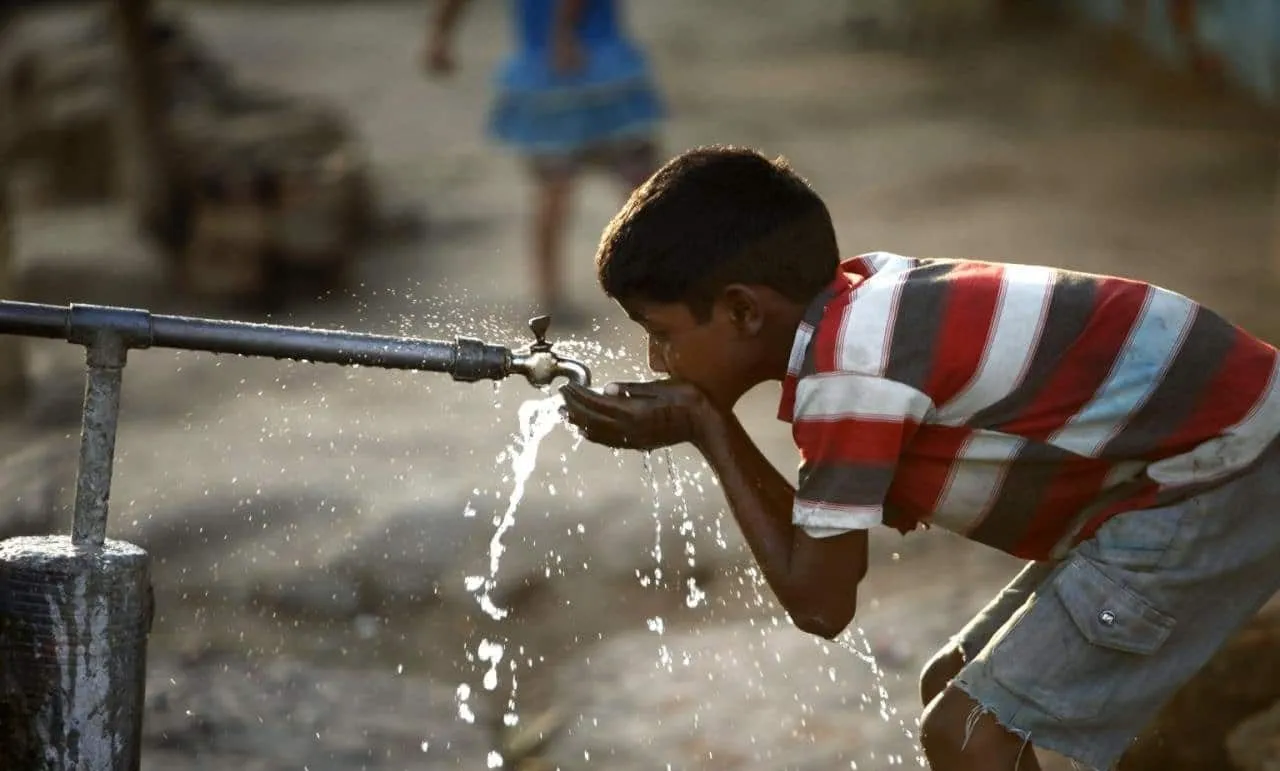 أرقام وزير الموارد المائية العراقي عن 