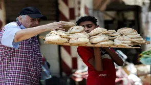 تصريحات وزير التموين المصري عن دعم الخبز والسلع 