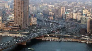 عدد المقيمين في مصر 130.6 مليونًا بما فيهم السائحون وليس 150 مليونًا