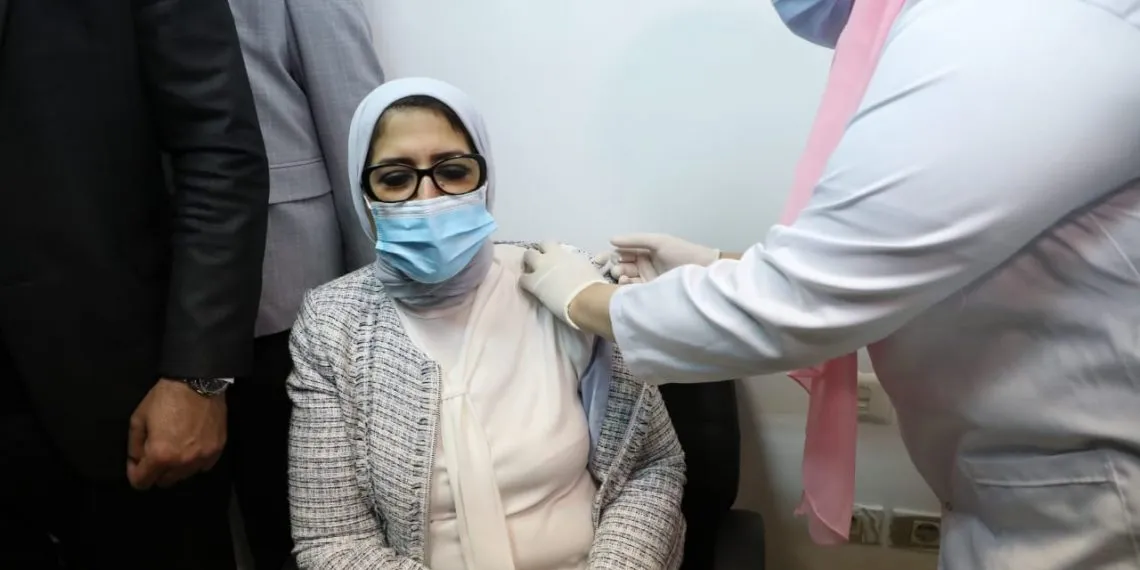 كم يبلغ عدد متلقي لقاح كورونا في مصر؟